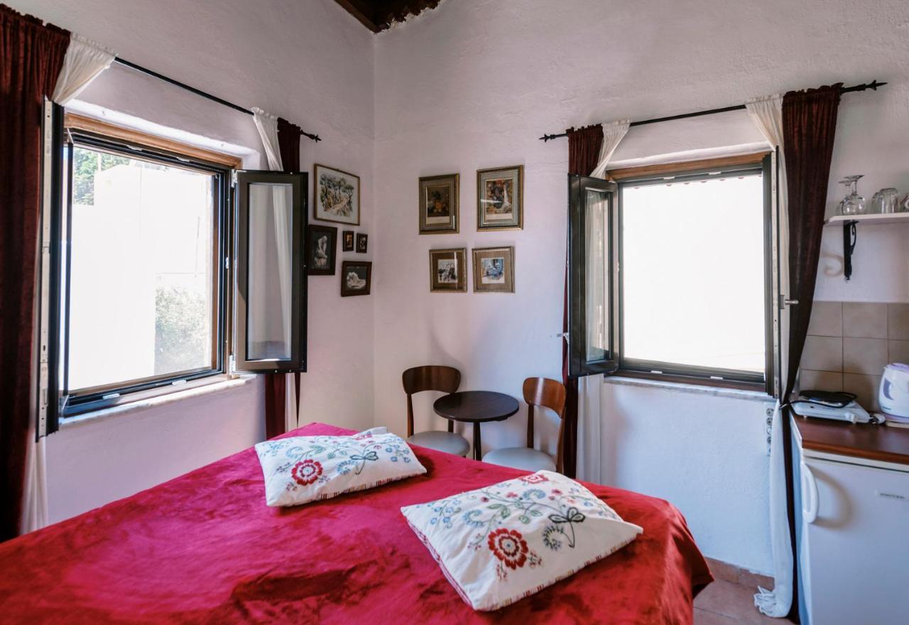 Kristina'S Rooms Rhodes City 외부 사진